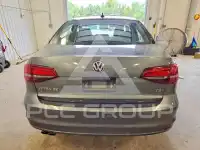 2018 Volkswagen Jetta photo