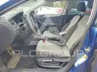 2018 Volkswagen Jetta photo