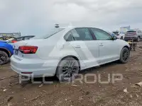 2018 Volkswagen Jetta фото