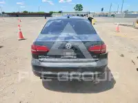 2018 Volkswagen Jetta фото