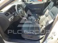 2018 Volkswagen Jetta фото