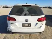 2018 Volkswagen GOLF photo