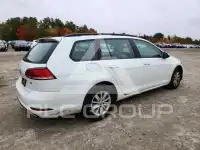 2018 Volkswagen GOLF photo