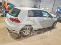2018 Volkswagen GOLF photo