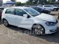 2018 Volkswagen GOLF фото