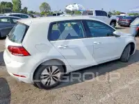 2018 Volkswagen GOLF фото
