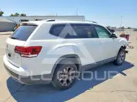 2018 Volkswagen Atlas photo