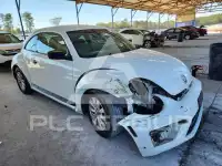 2018 Volkswagen BEETLE фото