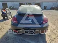 2018 Volkswagen BEETLE фото