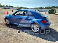 2018 Volkswagen BEETLE фото