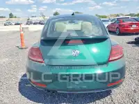2018 Volkswagen BEETLE фото