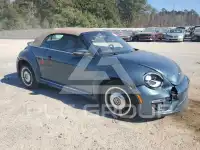 2018 Volkswagen BEETLE photo