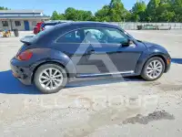 2018 Volkswagen BEETLE фото