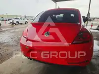 2018 Volkswagen BEETLE фото