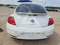 2018 Volkswagen BEETLE photo