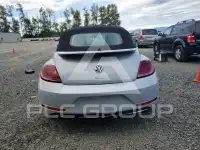 2018 Volkswagen BEETLE фото