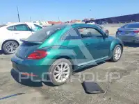 2018 Volkswagen BEETLE фото