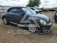 2018 Volkswagen BEETLE фото