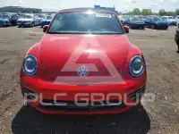 2018 Volkswagen BEETLE photo
