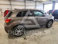 2019 Mitsubishi OUTLANDER photo