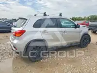 2019 Mitsubishi OUTLANDER photo