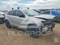 2019 Mitsubishi OUTLANDER photo