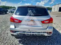 2019 Mitsubishi OUTLANDER photo