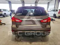 2019 Mitsubishi OUTLANDER photo