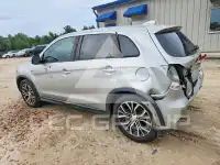 2019 Mitsubishi OUTLANDER photo