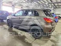 2019 Mitsubishi OUTLANDER photo