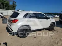 2019 Mitsubishi OUTLANDER photo