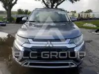 2019 Mitsubishi OUTLANDER photo
