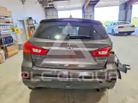 2019 Mitsubishi OUTLANDER photo