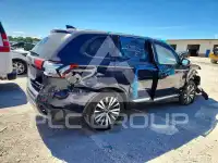 2019 Mitsubishi OUTLANDER photo