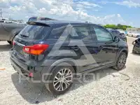 2019 Mitsubishi OUTLANDER photo