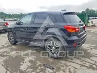 2019 Mitsubishi OUTLANDER photo