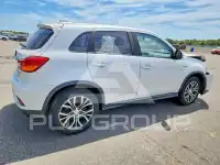 2019 Mitsubishi OUTLANDER photo