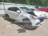 2019 Mitsubishi OUTLANDER photo