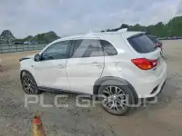 2019 Mitsubishi OUTLANDER photo