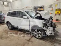2019 Mitsubishi OUTLANDER фото