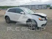 2019 Mitsubishi OUTLANDER photo