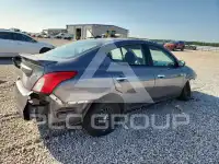 2019 Nissan VERSA фото