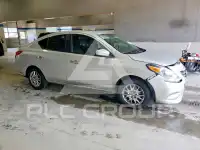 2019 Nissan VERSA photo