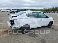 2019 Nissan VERSA фото
