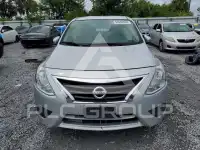 2019 Nissan VERSA photo