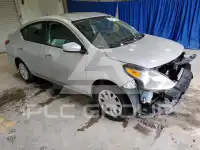 2019 Nissan VERSA фото