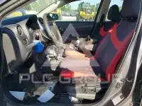 2019 Nissan VERSA photo