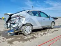 2019 Nissan VERSA фото
