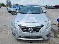 2019 Nissan VERSA фото