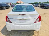 2019 Nissan VERSA фото